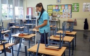 Curso Virtual de Aseo Profesional en Colegios